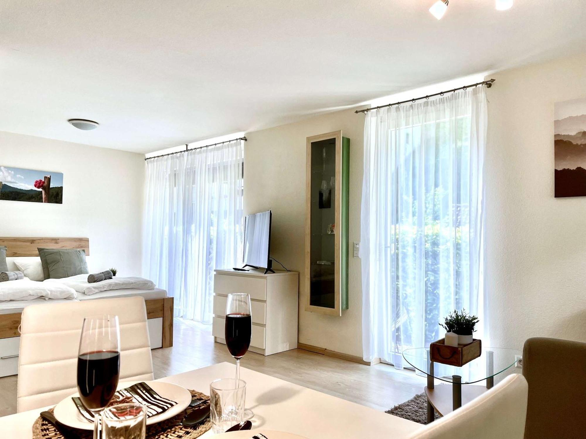 Relaxapartments Black Forest Diamond Direkt An Der Hornberger Freilichtbuehne - Sonnenterrasse Mit Blick Auf Das Hornberger Schloss, Schnelles Internet, Fuer Bis Zu 2 Personen エクステリア 写真